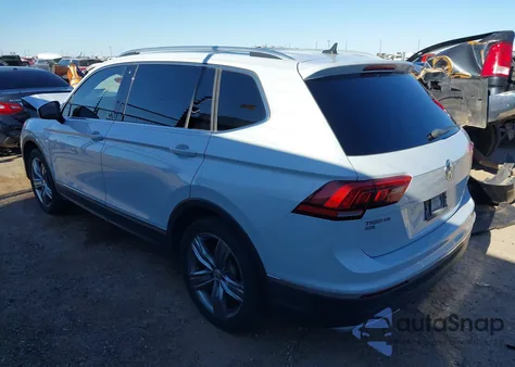 2018 Volkswagen Tiguan 2.0T Sel Premium z USA, uszkodzony, nr VIN 3VV4B7AX5JM105410